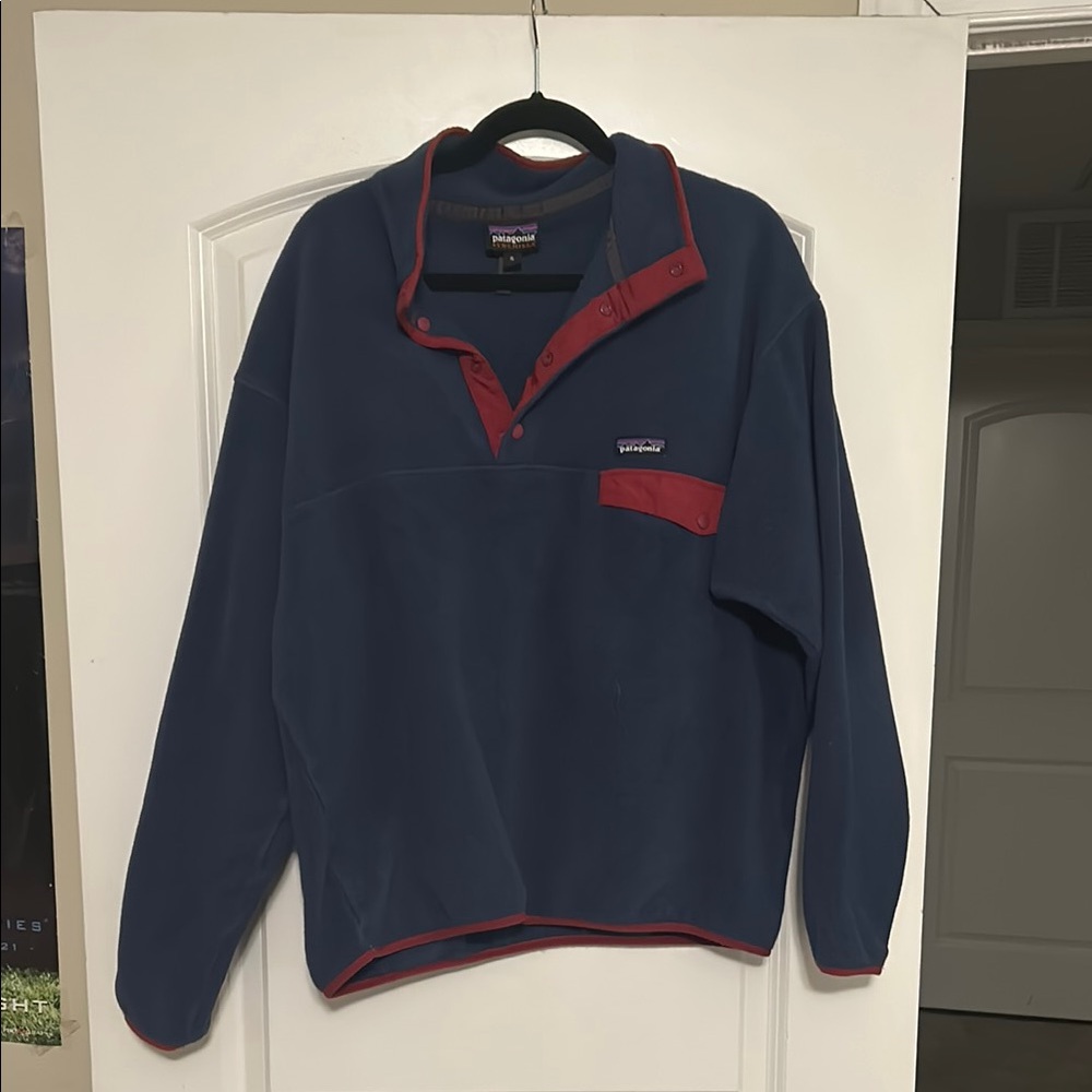 Men’s Patagonia Blue and Red Snap-T Pullover